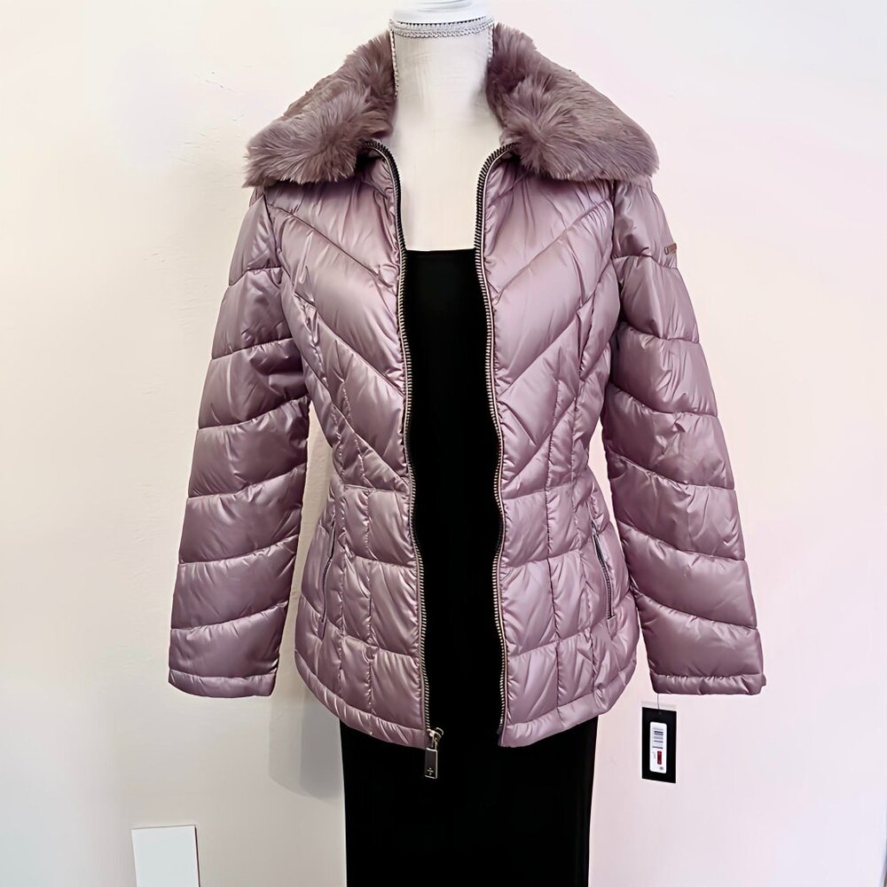 Kenneth Cole Women's Lightweight Puffer Jacket with Faux Fur Collar size Small